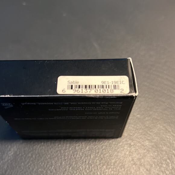 Youngblood Mineral Cosmetics- Loose Mineral Foundation  - Sable - Picture 5 of 5